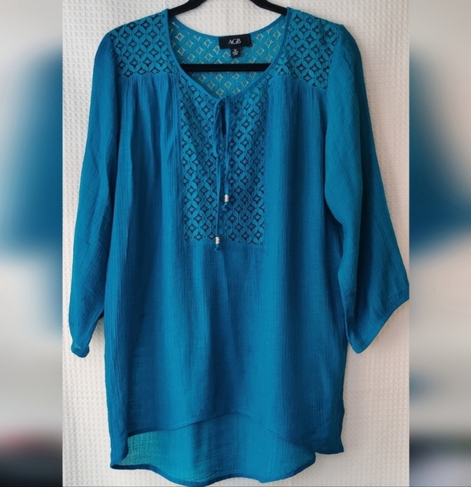 AGB Women's Teal Lace Blouse Size XL and Teal Camisole Size XL
